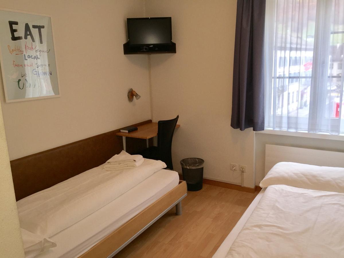 Hotel & Restaurant Stadthof גלארוס מראה חיצוני תמונה