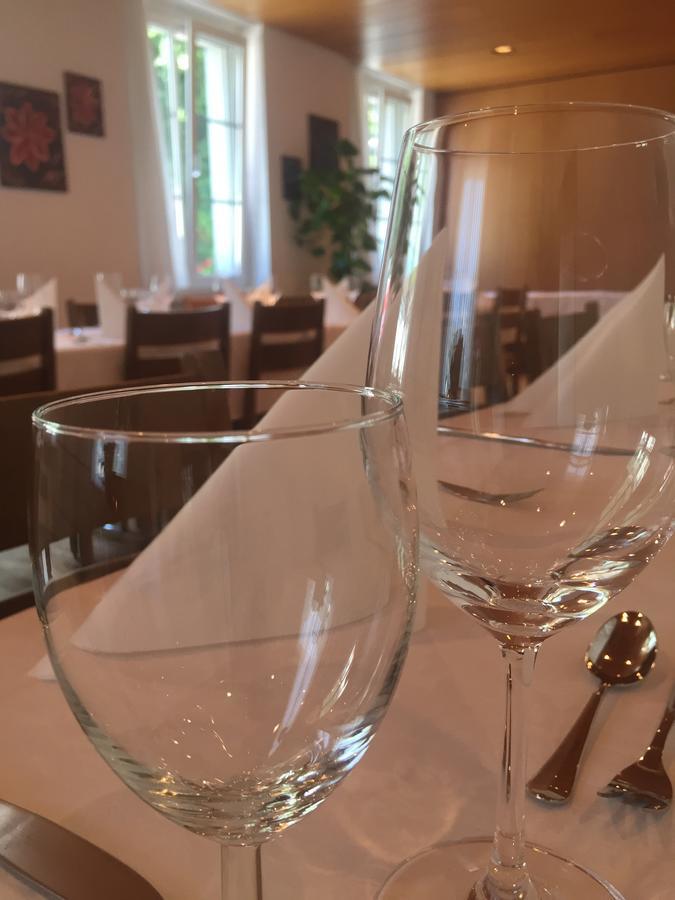Hotel & Restaurant Stadthof גלארוס מראה חיצוני תמונה