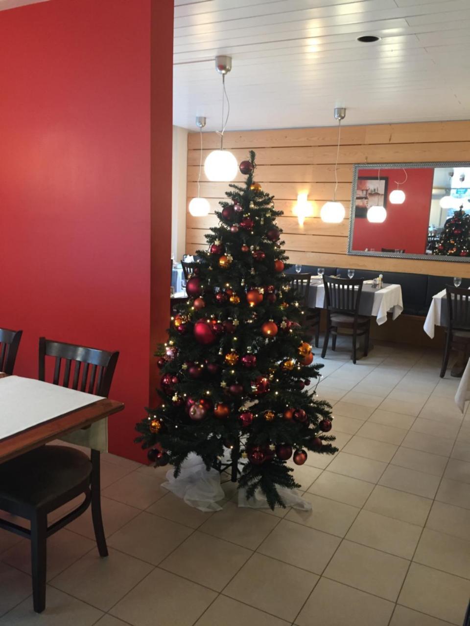 Hotel & Restaurant Stadthof גלארוס מראה חיצוני תמונה